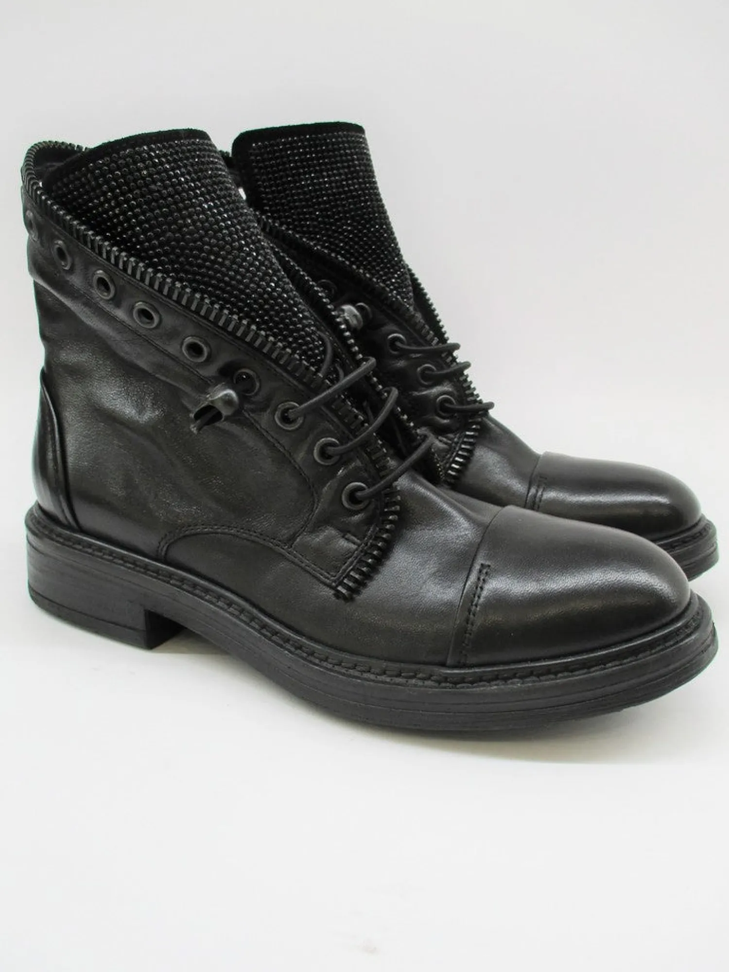 Anfibio donna pelle 6475 nero<Fru.it Best