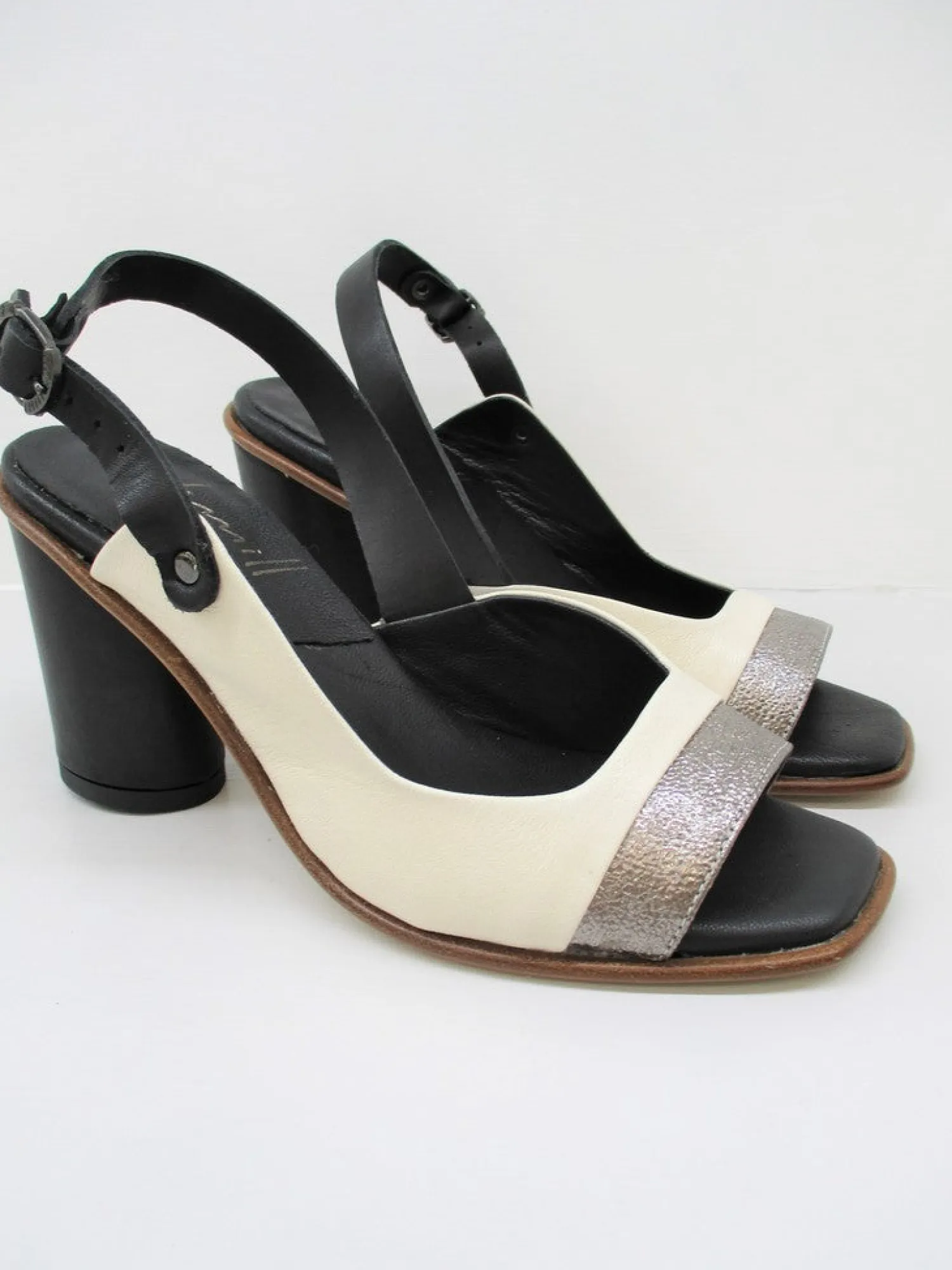 Sandalo donna pelle 6823 latte<Lilimill Discount