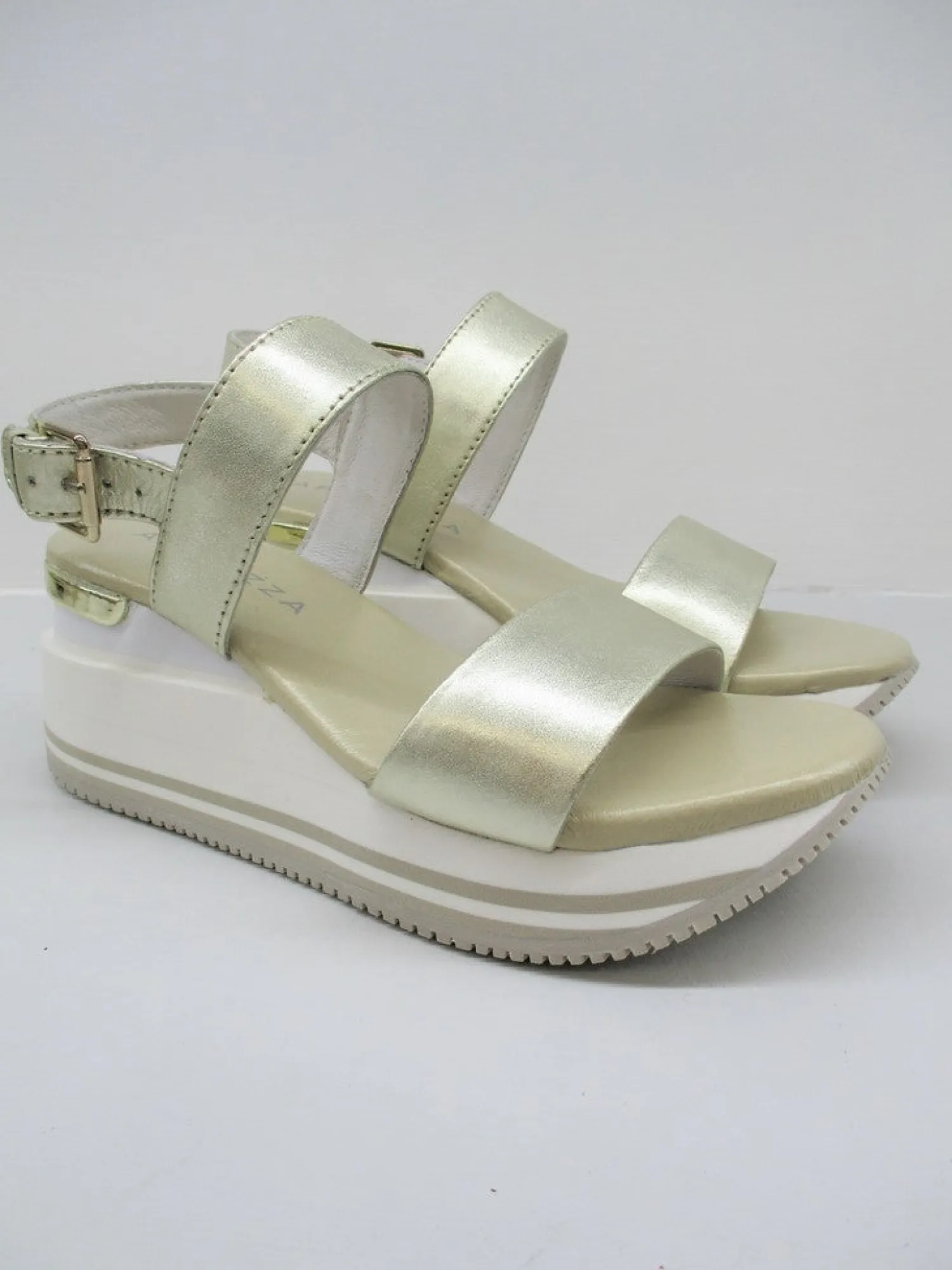 Sandalo pelle donna Helyette platino<Apepazza Online