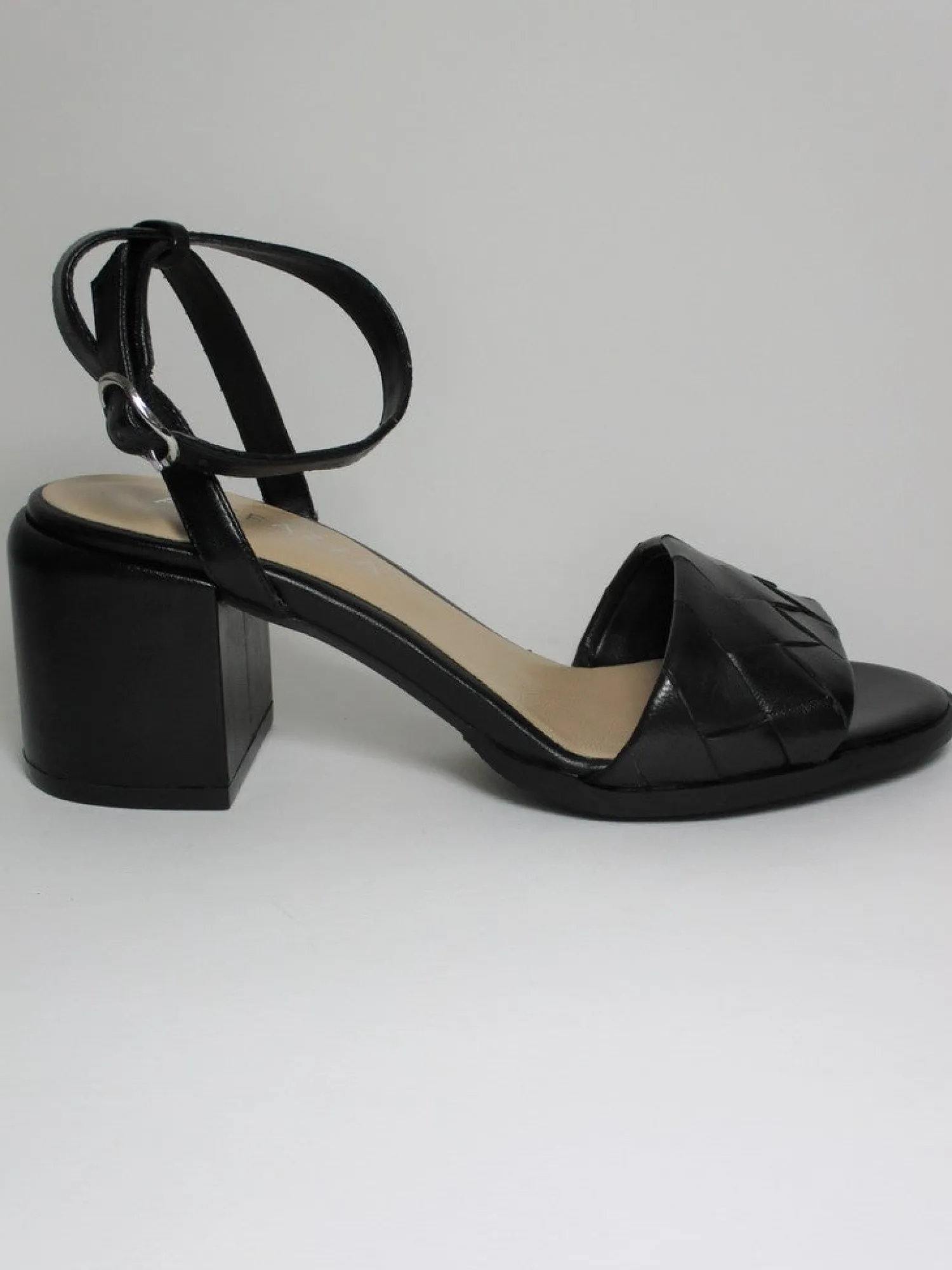 Sandalo pelle donna Maggie Nero<Apepazza Hot