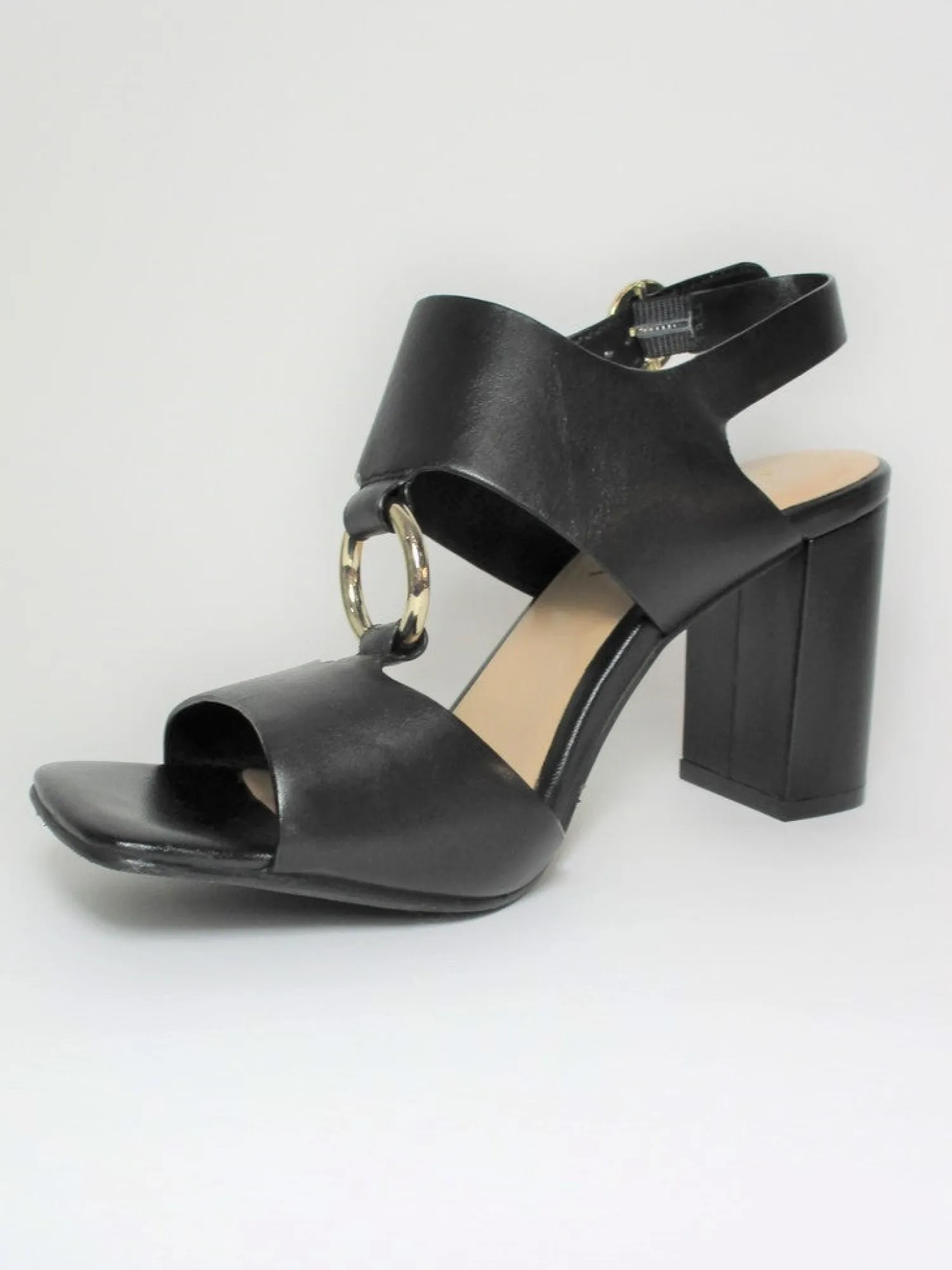 Sandalo pelle donna Vera nero<Apepazza New