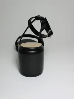 Sandalo pelle donna Maggie Nero<Apepazza Hot