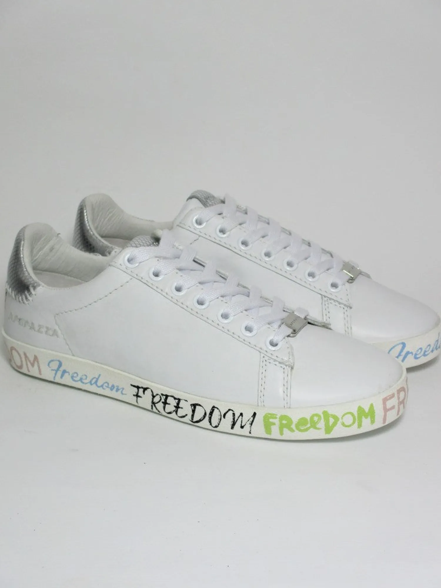 Sneaker pelle donna GIGI bianca<Apepazza Fashion