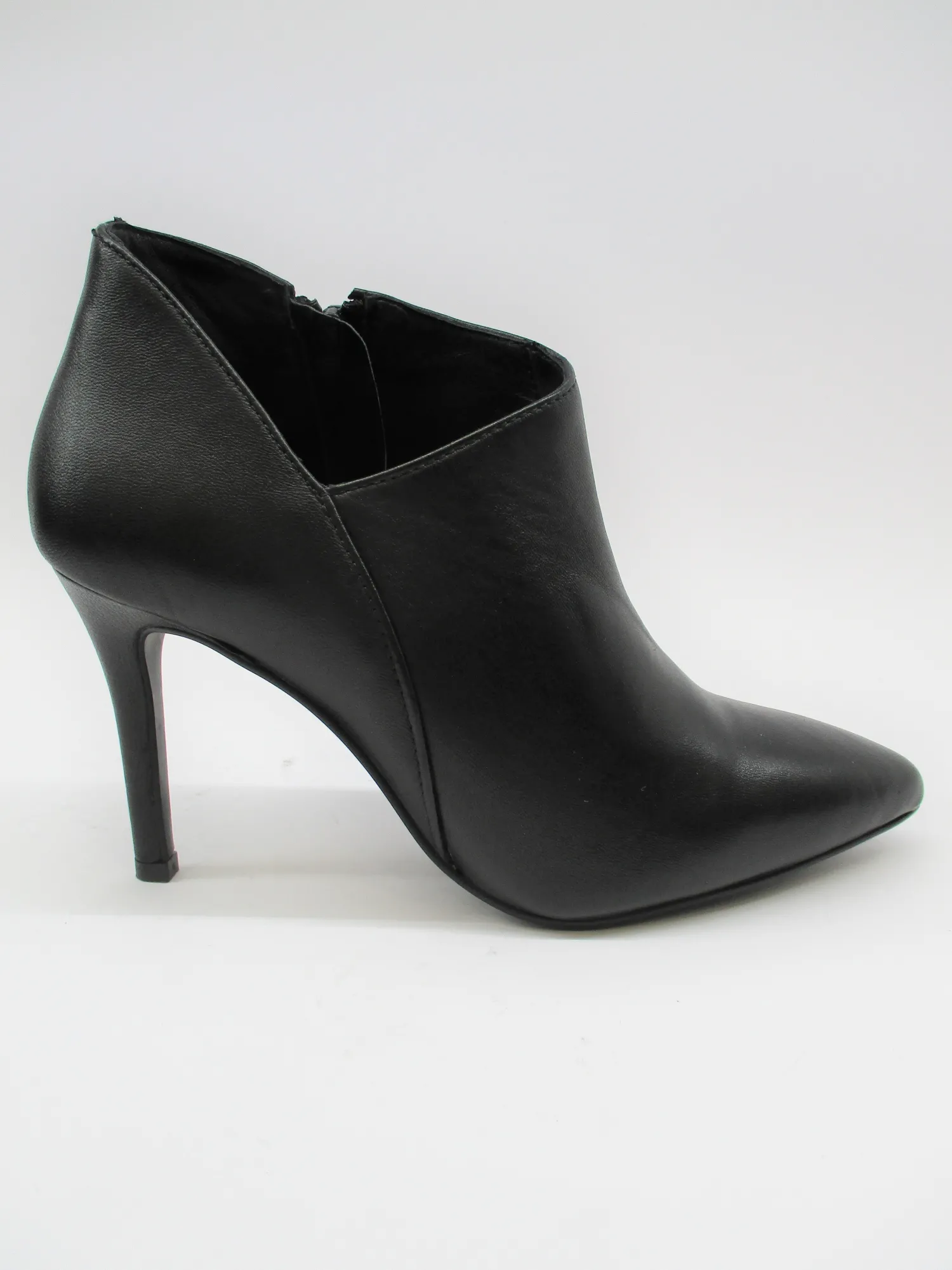 Tronchetto pelle donna NA 463 nero, scollo sotto il malleolo, tacco cm 9<Cafènoir Best