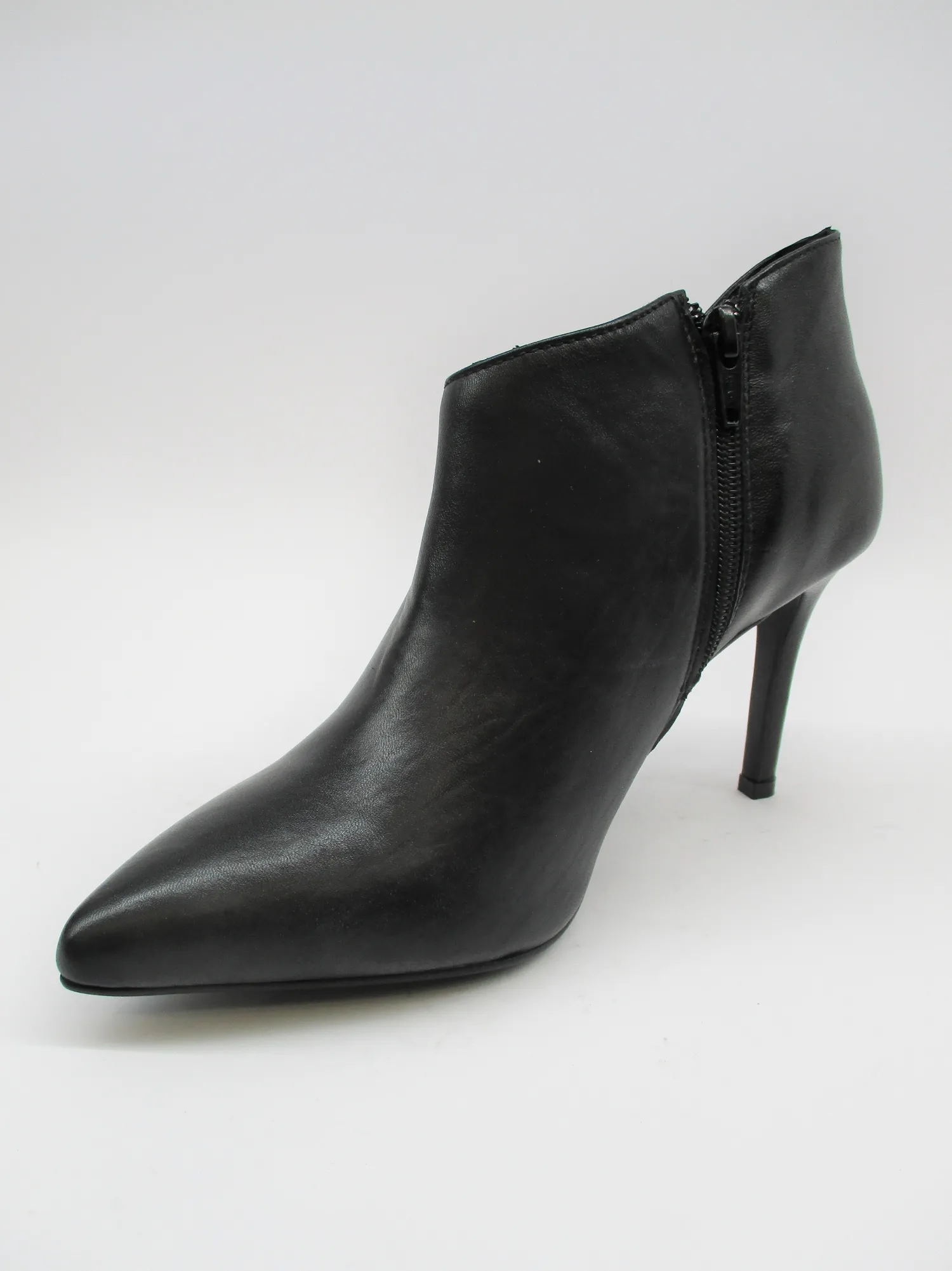 Tronchetto pelle donna NA 463 nero, scollo sotto il malleolo, tacco cm 9<Cafènoir Best