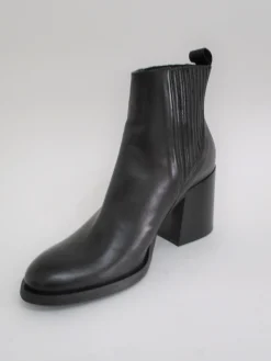 Tronchetto pelle donna 5015 nero<Fru.it Online