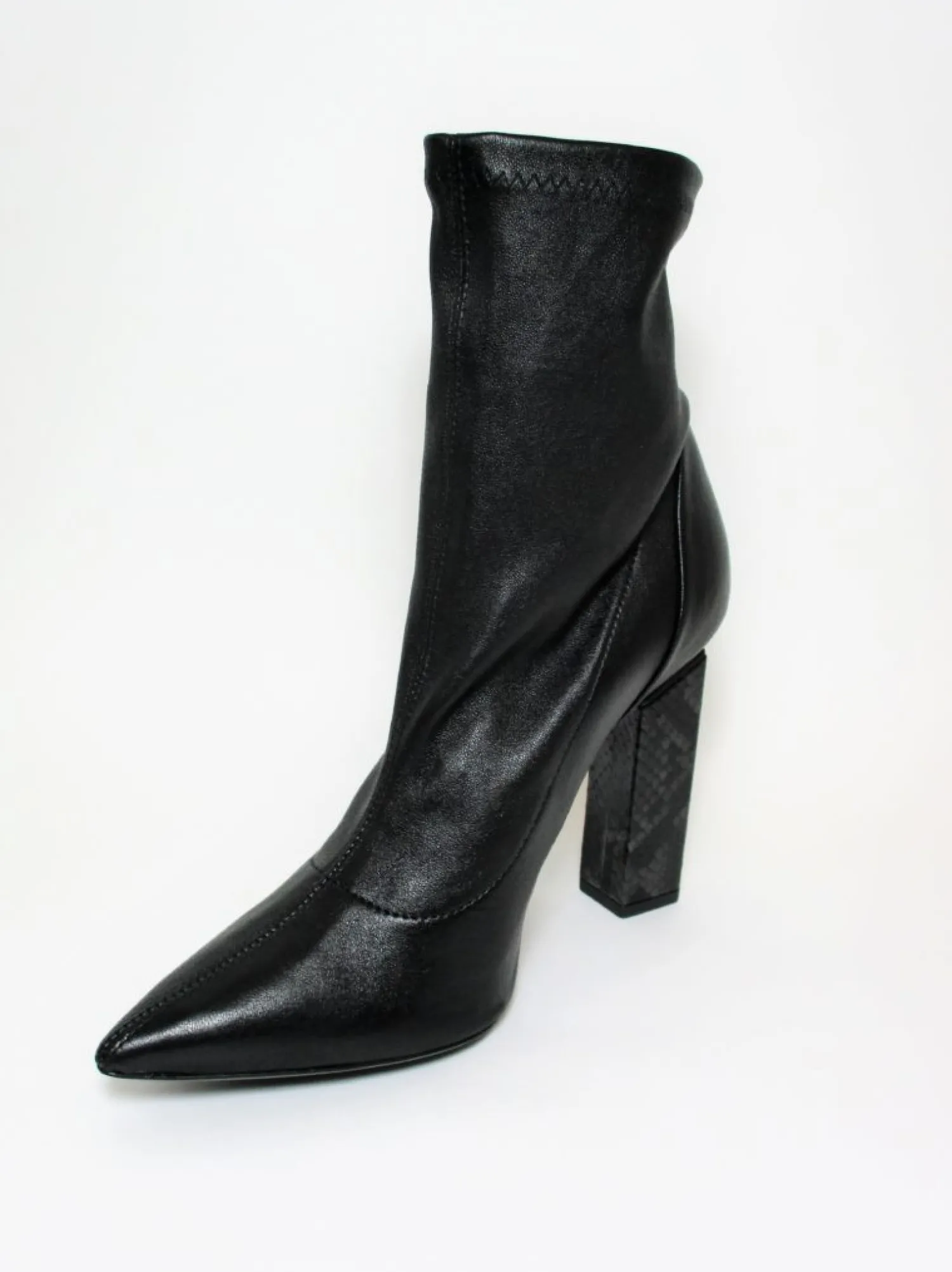 Tronchetto pelle donna 1V78028D nero<Vic Matiè Discount